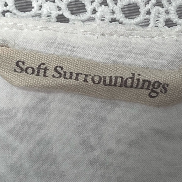 Soft Surroundings size 10 lined, 100%Linen,laced long maxi dress. Beautiful. (I) - Picture 2 of 8